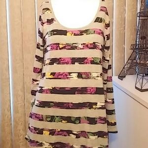 LuLaRoe lynnae sz. Xs bnwt